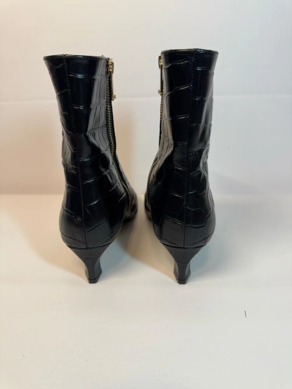 MICHAEL Michael Kors Black Croc Leather Square Toe Boots 7.5